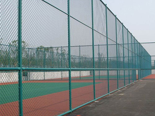 球場護(hù)欄網(wǎng)案例